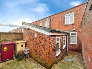 Rear- click for photo gallery